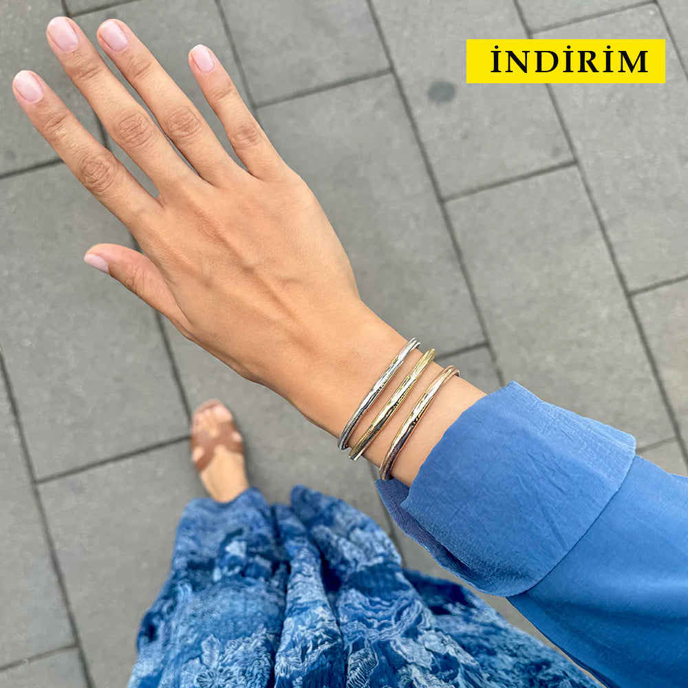 Thick Plated Flex Gold Bracelet