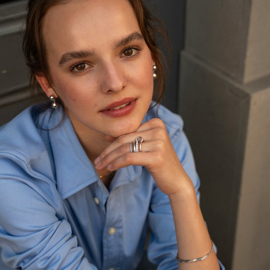 Catherine Beyaz Küpe