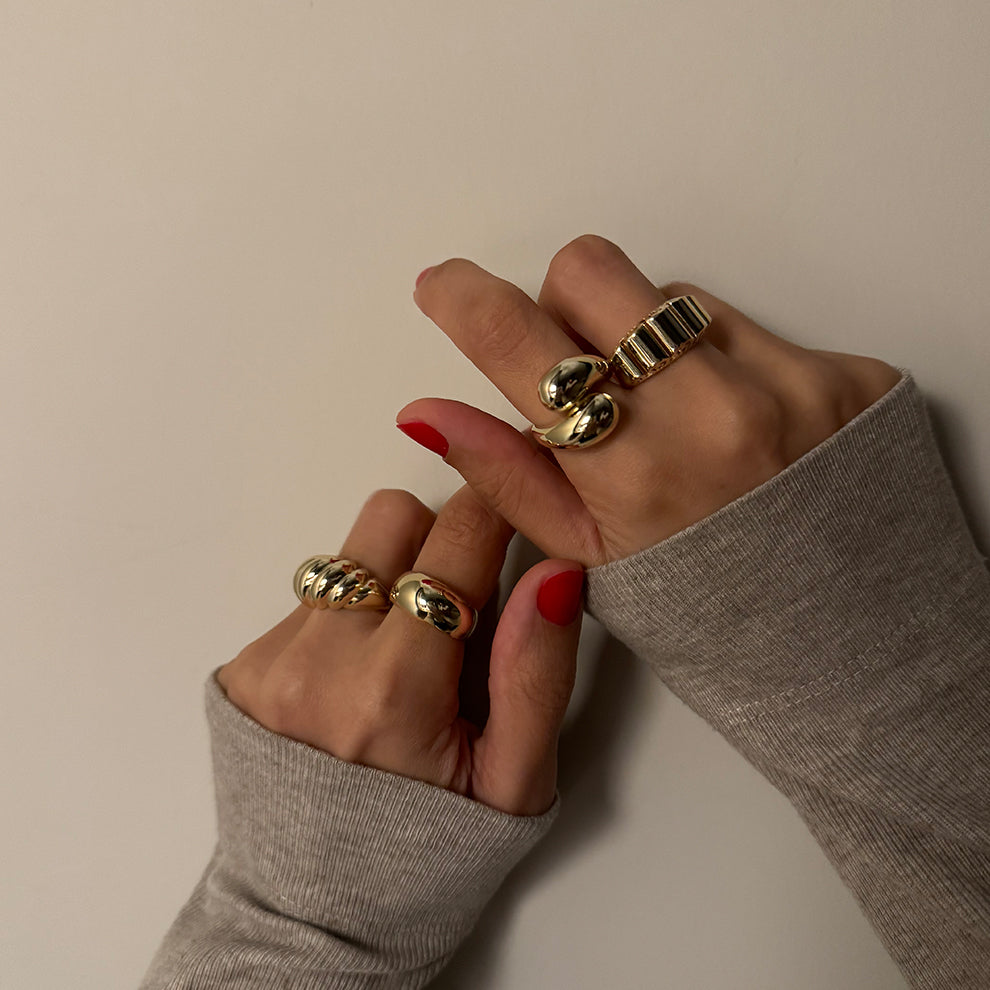 Insula Gold Ring