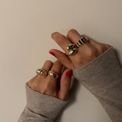Insula Gold Ring