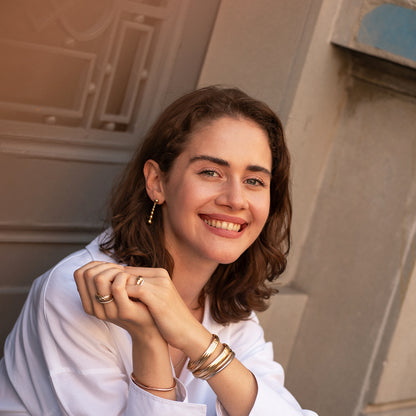 Medium Andrea Altın Küpe