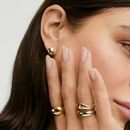 Medium Bold Gold Ring